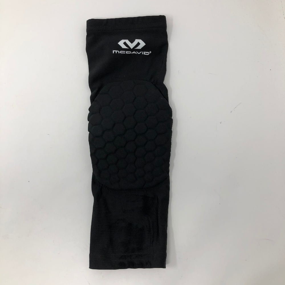 McDavid Black Hex Shooter Single Arm Sleeve NWOT